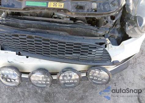 2009 Mini Cooper Sportback Ls Jcw from USA, damaged, VIN WMWMF935X9TF96371